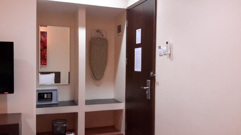 Hotel Matos Jayapura Camera foto
